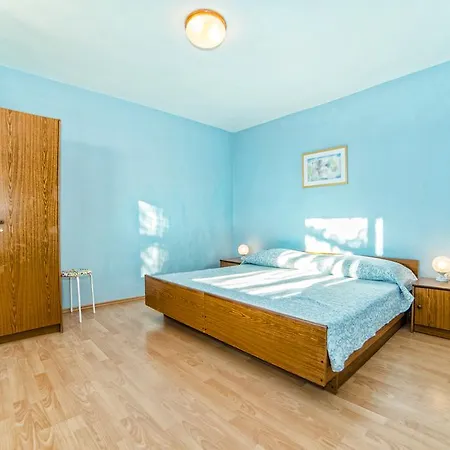 Lucano 1005 Apartman Rabac